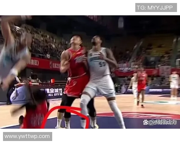 CBA精彩回放新疆队对阵广州队全场比赛精彩瞬间回顾